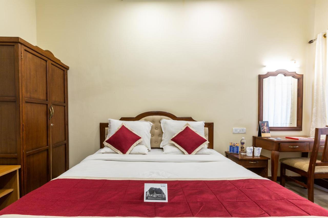 Kstdc Hotel Mayura Biligiri, Br Hills Honganoor Exteriör bild